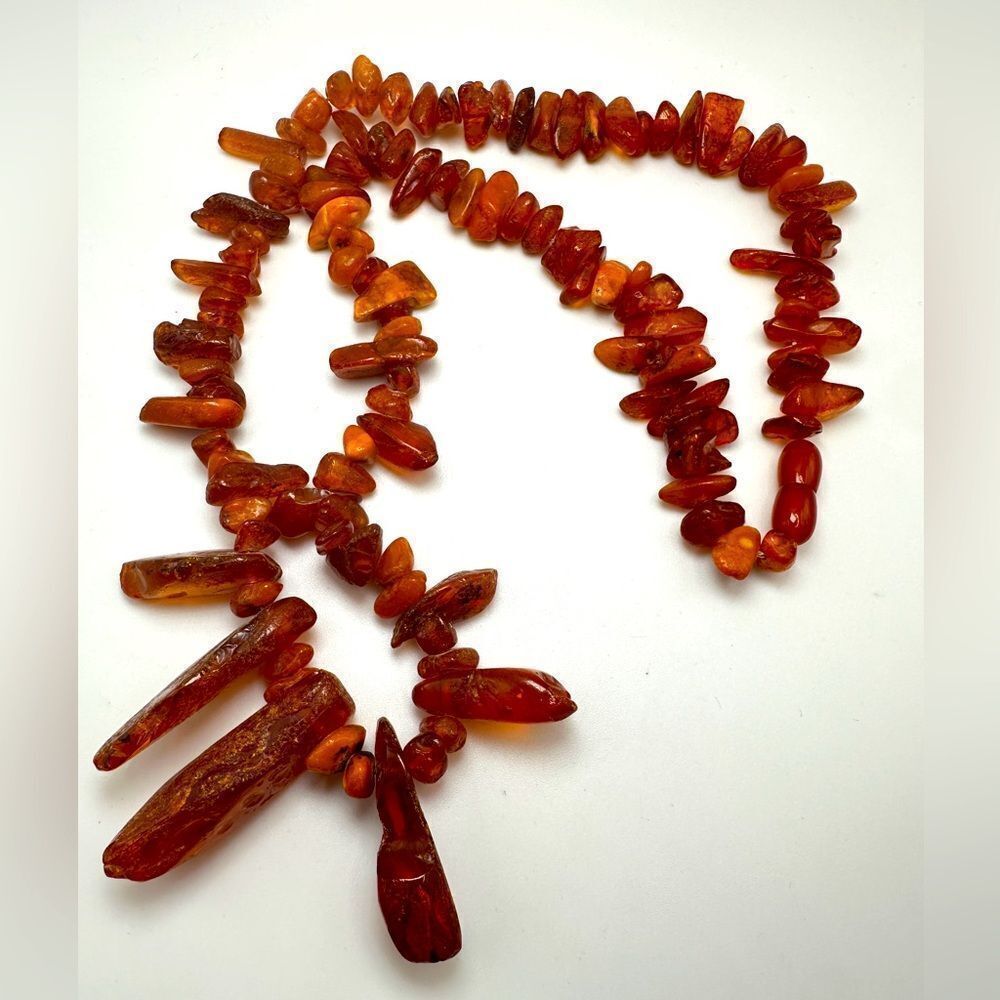 Unbelievable 25" long ALL AMBER‎ graduated chip necklace!